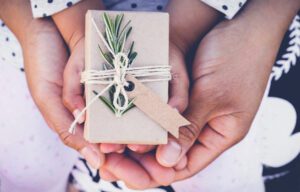 Ways to Appreciate and Encourage Volunteers This Season